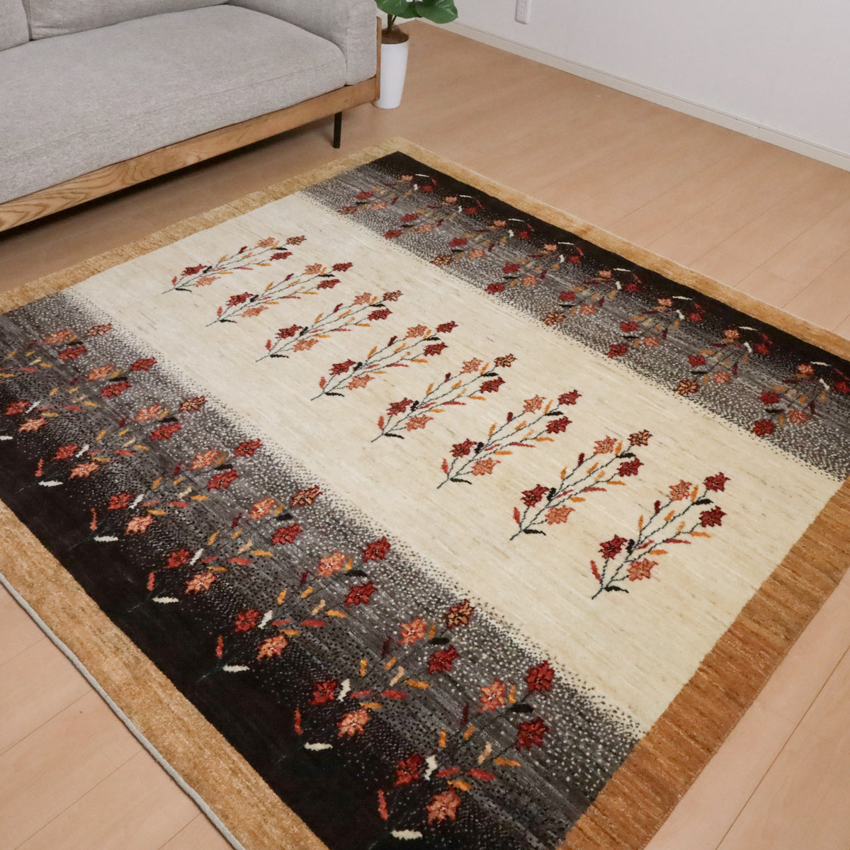 専用です プレミアムギャッベ,リーズバフ,ラグ,199×203cm,手織り,ウール