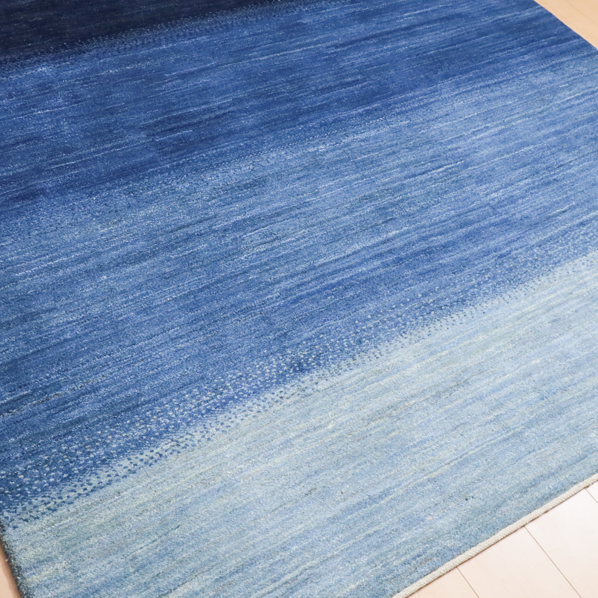 プレミアムギャッベ,シェカルー,206×202cm,高級手織りウール,青