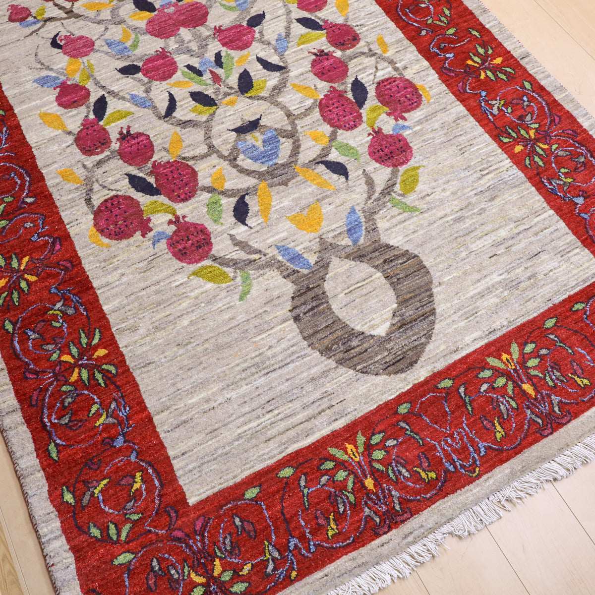 ギャッベ,ルリバフ,ラグ,201×150cm,手織り,ウール,ペルシャ絨毯,花瓶と