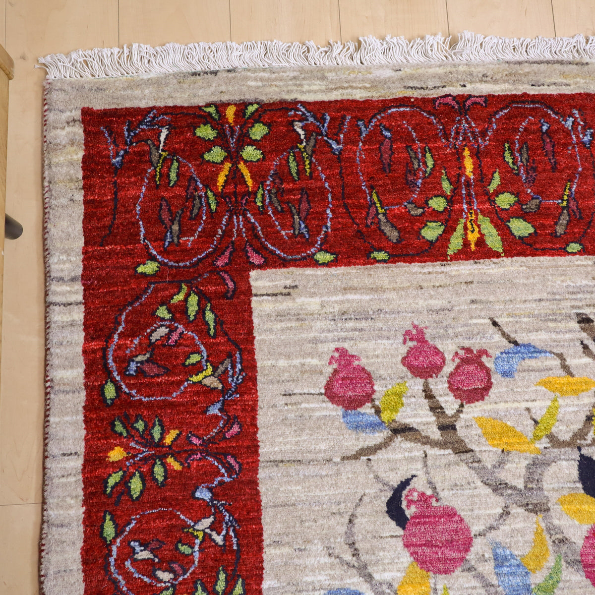 ギャッベ,ルリバフ,ラグ,201×150cm,手織り,ウール,ペルシャ絨毯,花瓶と