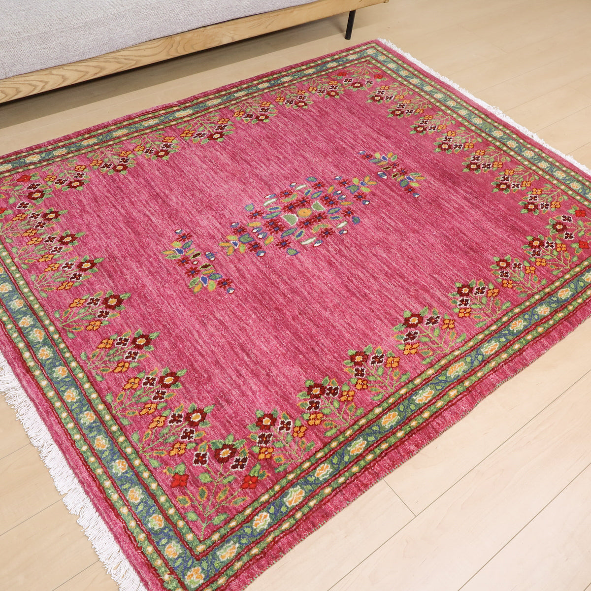 ギャッベ,ルリバフ,ラグ,186×150cm,手織り,ウール,ペルシャ絨毯,ピンク