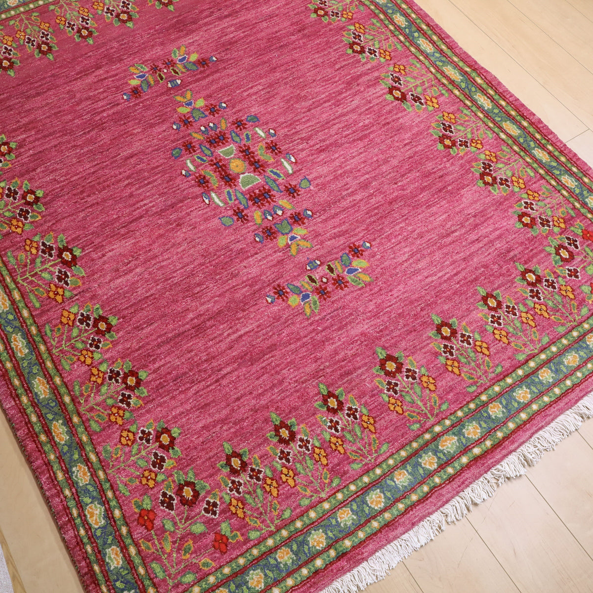 ギャッベ,ルリバフ,ラグ,186×150cm,手織り,ウール,ペルシャ絨毯,ピンク