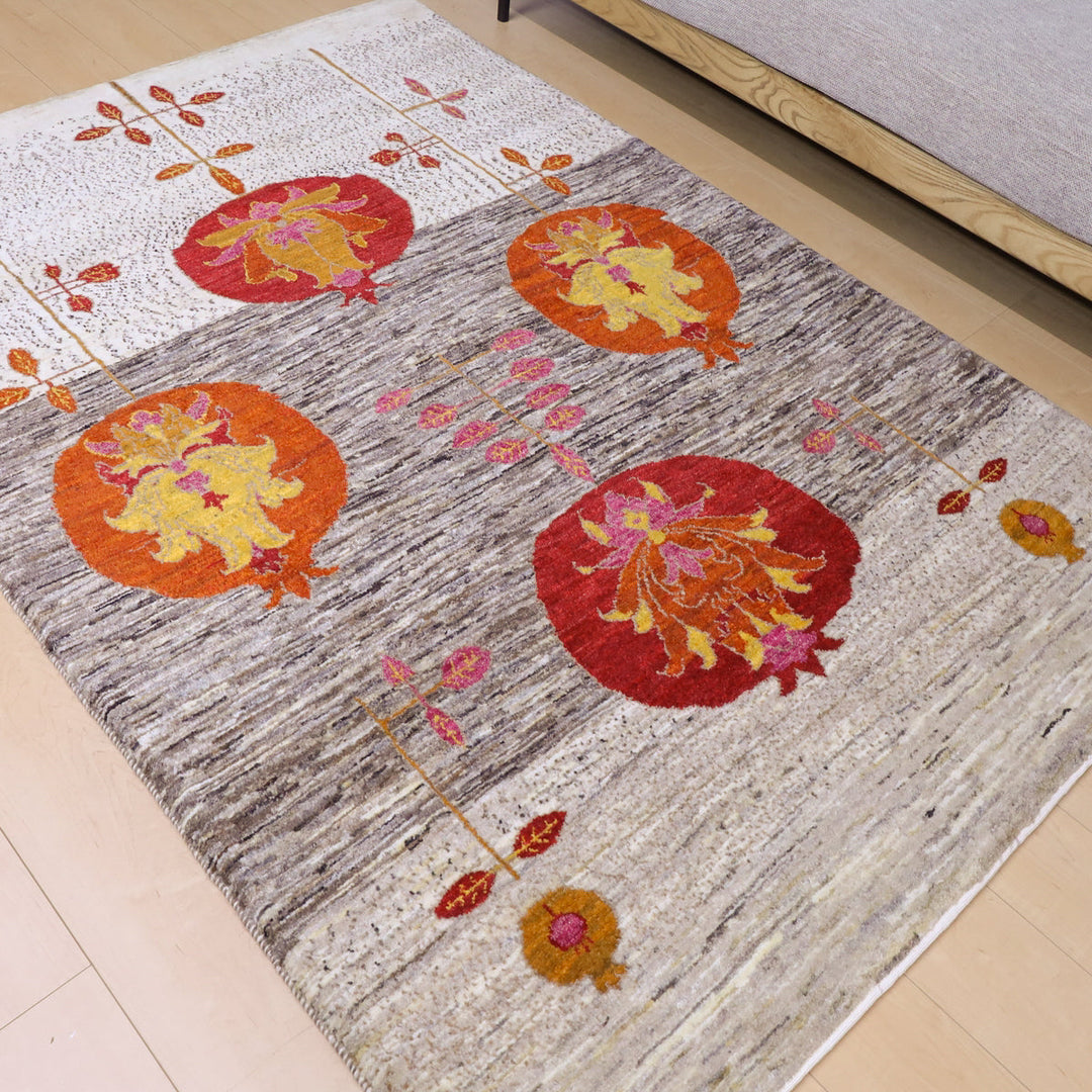 【セミオーダー受付中】  サイズ変更OK　カラー変更OK イラン　シラーズ産　ギャッベ 　（hl-12404）