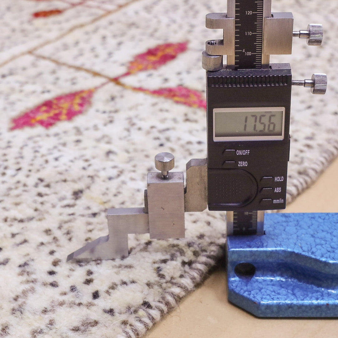 【セミオーダー受付中】  サイズ変更OK　カラー変更OK イラン　シラーズ産　ギャッベ 　（hl-12404）