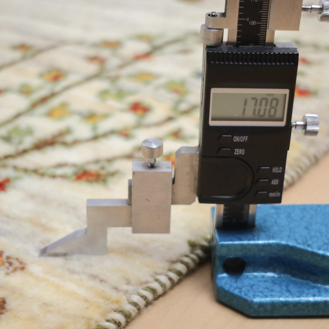 【セミオーダー受付中】  サイズ変更OK　カラー変更OK イラン　シラーズ産　ギャッベ 　（hl-12426）