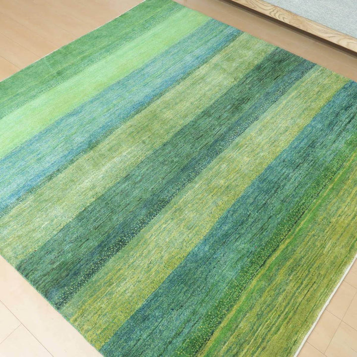プレミアムギャッベ／ルリバフ 206×203cm（HL-31154）