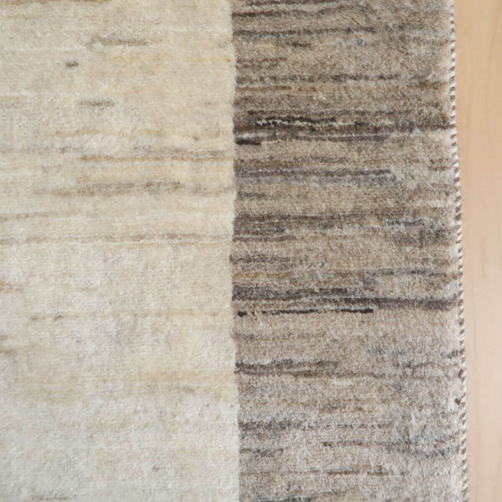 【セミオーダー受付中】  サイズ変更OK　カラー変更OK イラン　シラーズ産　ギャッベ 　（hl-34064）