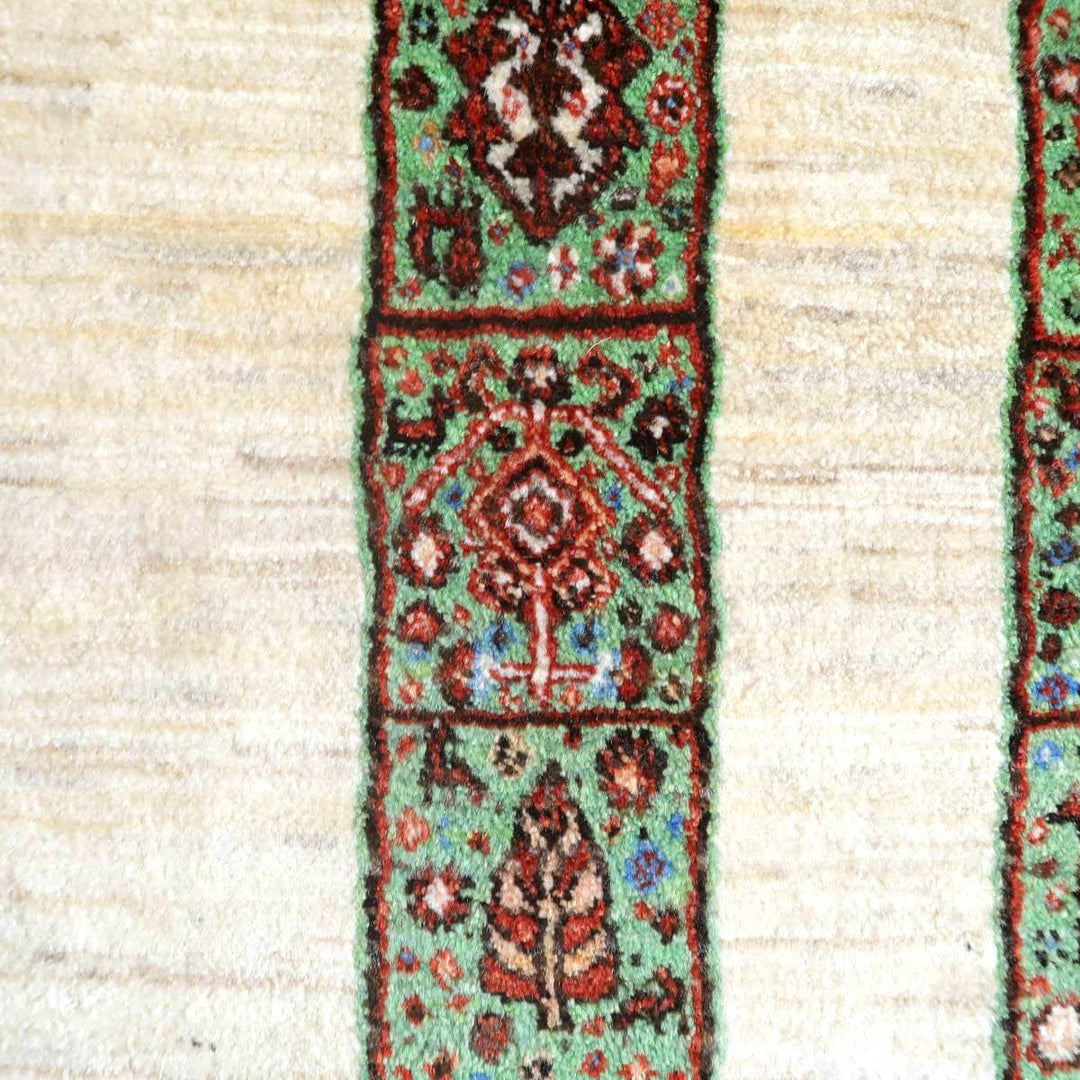 【セミオーダー受付中】  サイズ変更OK　カラー変更OK イラン　シラーズ産　ギャッベ 　（hl-41688）