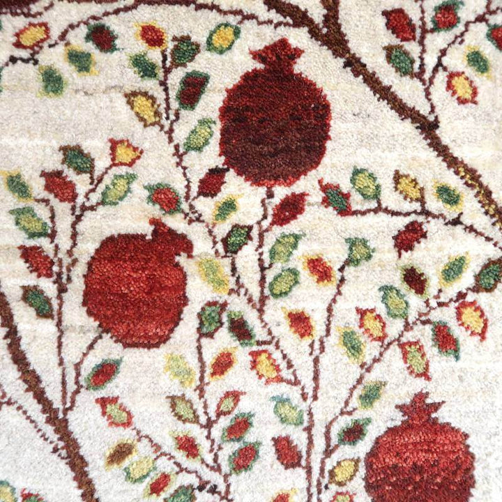 【セミオーダー受付中】  サイズ変更OK　カラー変更OK イラン　シラーズ産　ギャッベ 　（hl-73242）