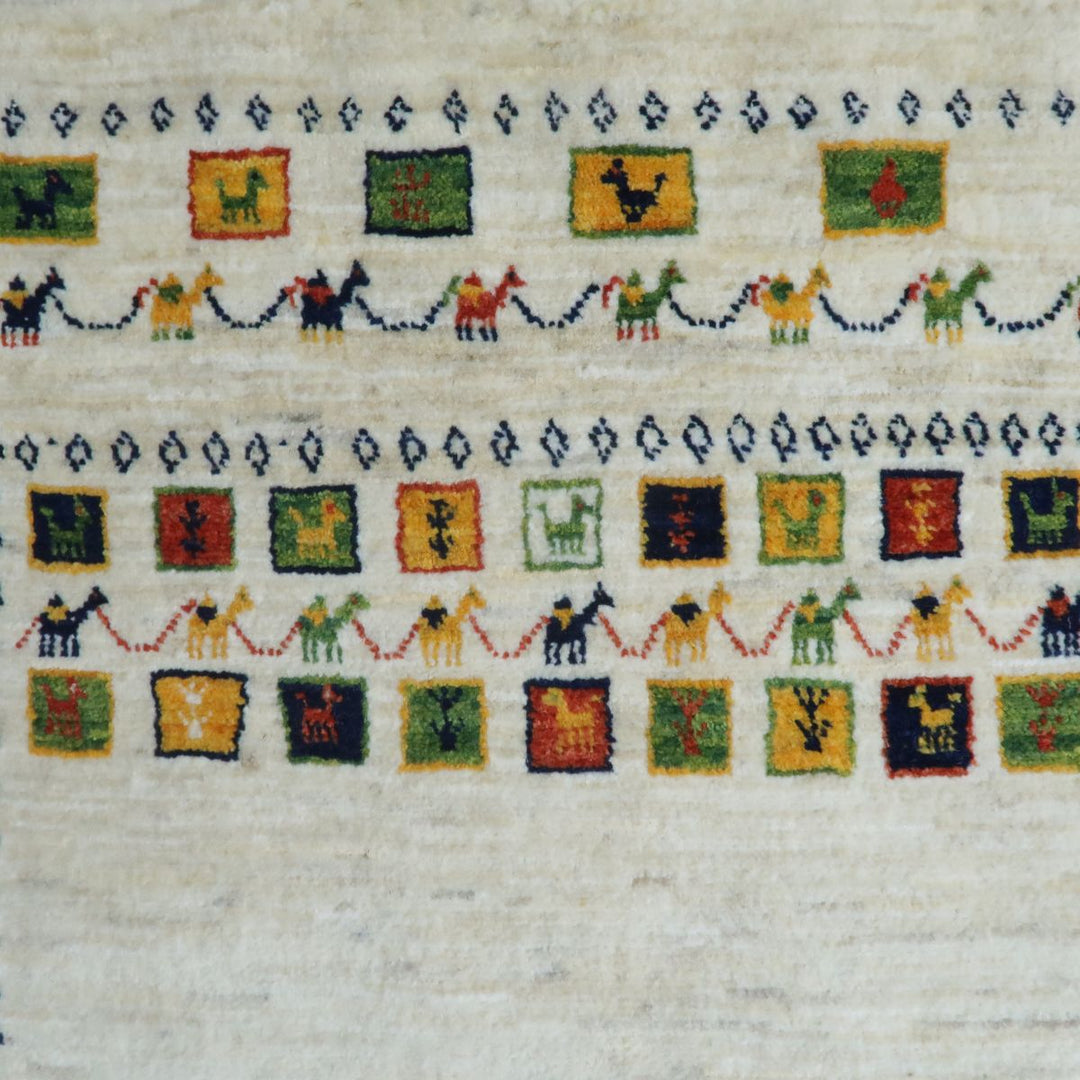 ギャッベ（ルリバフ）　145×114cm（HM-11196）