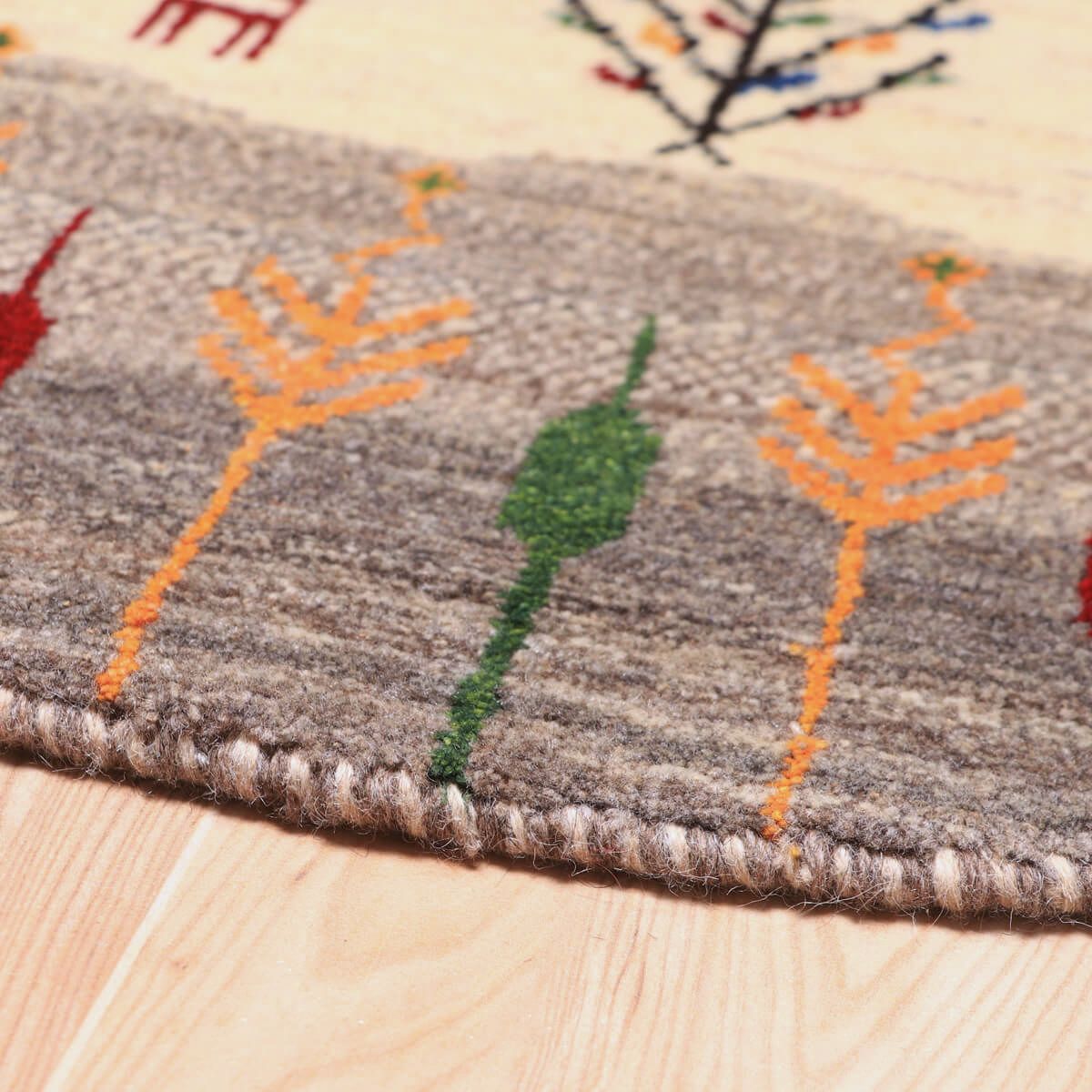 Gabbeh Rug Kashkuli 94 × 94 cm (HM-70089) – Oriental Moon