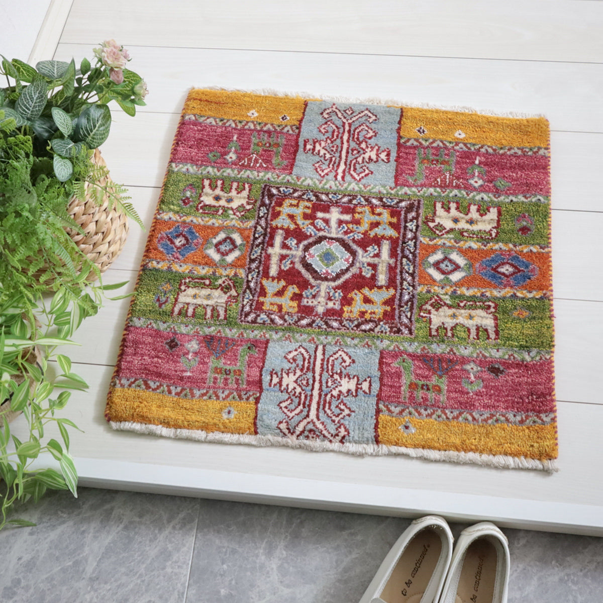 草木染め手織りギャッベ 本場イラン仕入れのダイレクト通販 – ページ