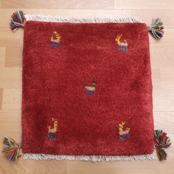 Rug in red tones — weave and texture (HP-36943)