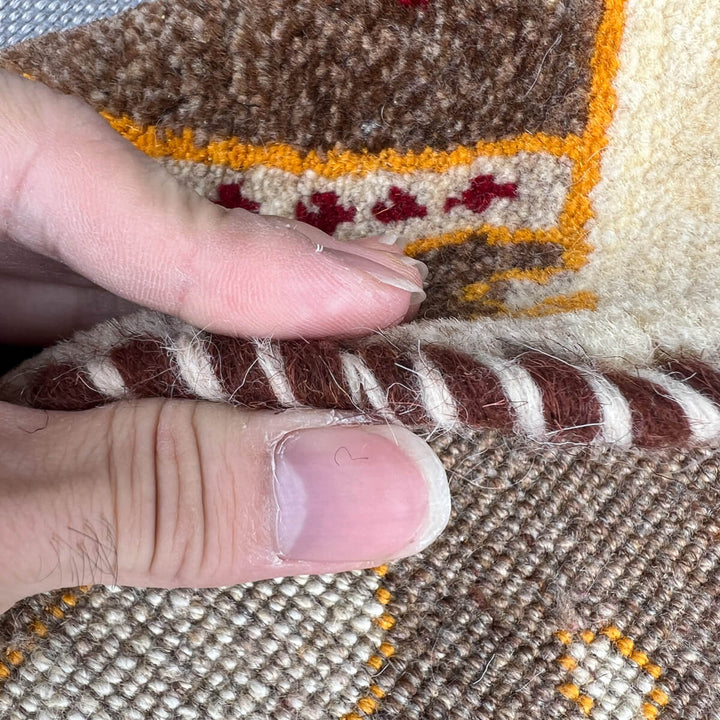 ギャッベ（ギャベ）カシュクリ　40×40cm（HP-70069）