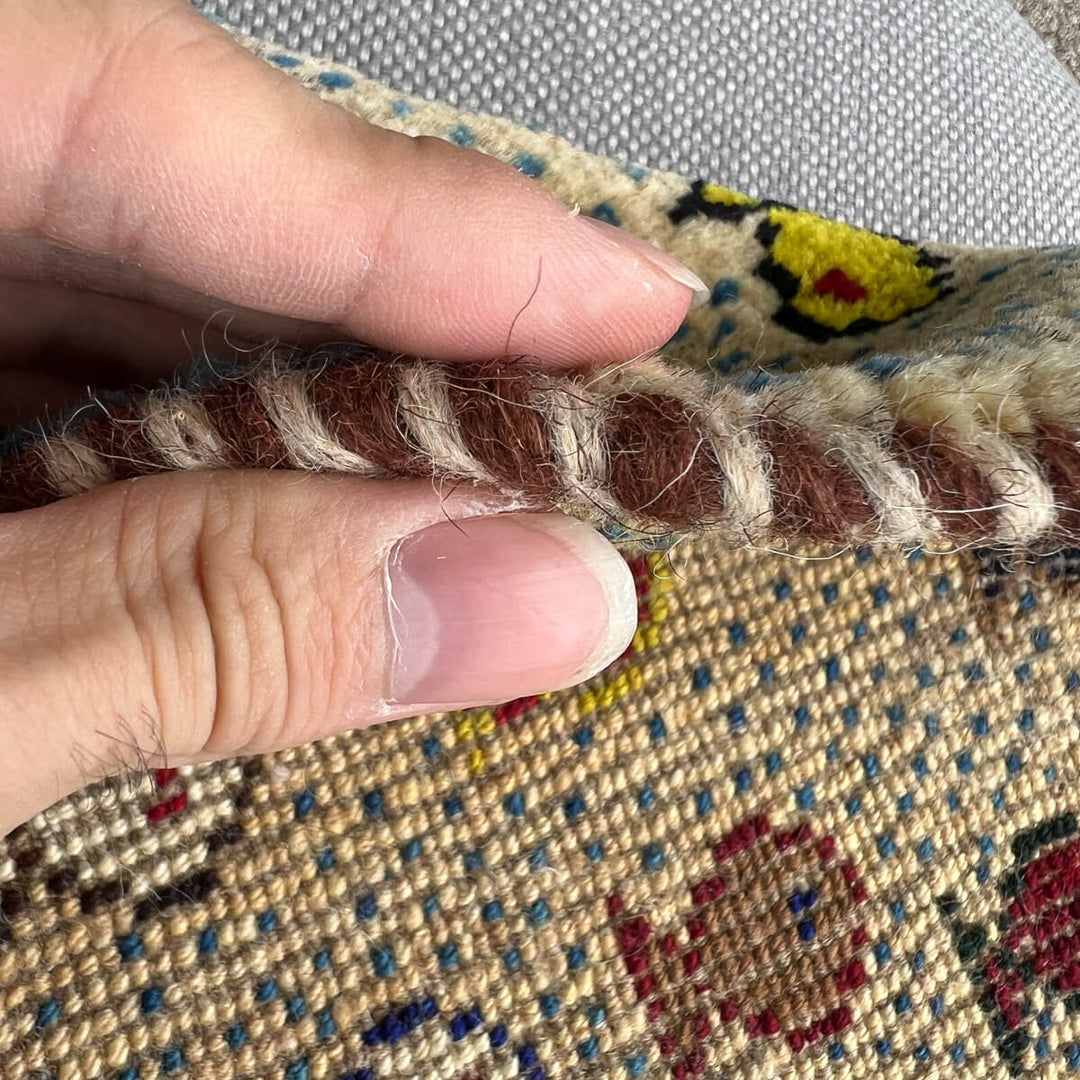 ギャッベ（ギャベ）カシュクリ　41×39cm（HP-70079）