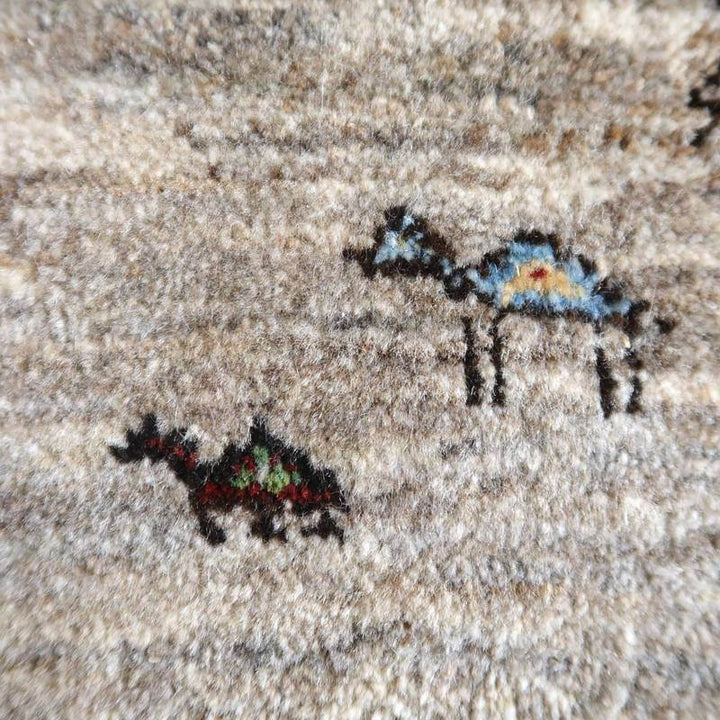 【セミオーダー受付中】  サイズ変更OK　カラー変更OK イラン　シラーズ産　ギャッベ 　（hr-10919）