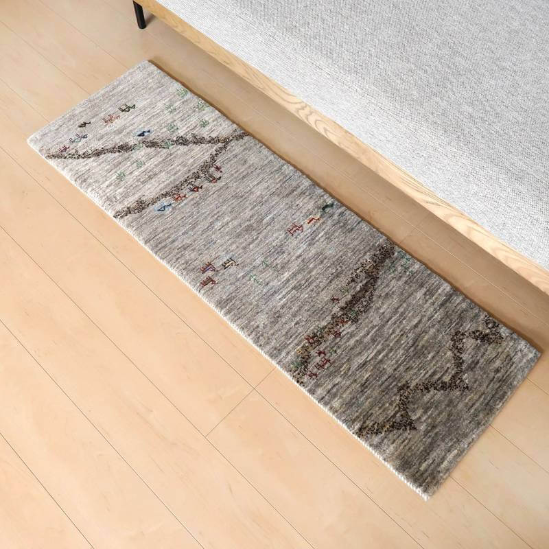 【セミオーダー受付中】  サイズ変更OK　カラー変更OK イラン　シラーズ産　ギャッベ 　（hr-10919）