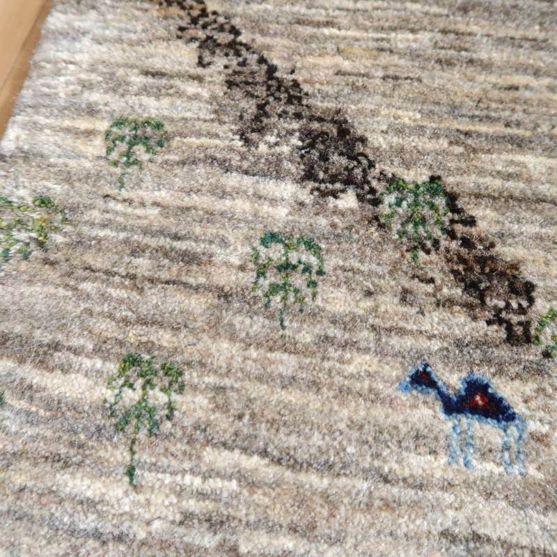 【セミオーダー受付中】  サイズ変更OK　カラー変更OK イラン　シラーズ産　ギャッベ 　（hr-10919）