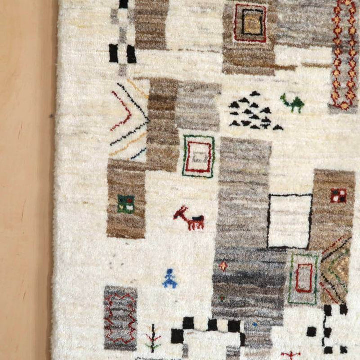 【セミオーダー受付中】  サイズ変更OK　カラー変更OK イラン　シラーズ産　ギャッベ 　（hr-10933）