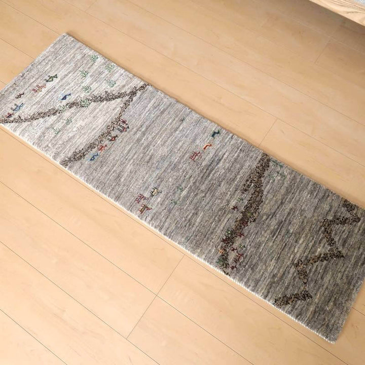プレミアムギャッベ／ルリバフ 143×46cm（HR-10947）
