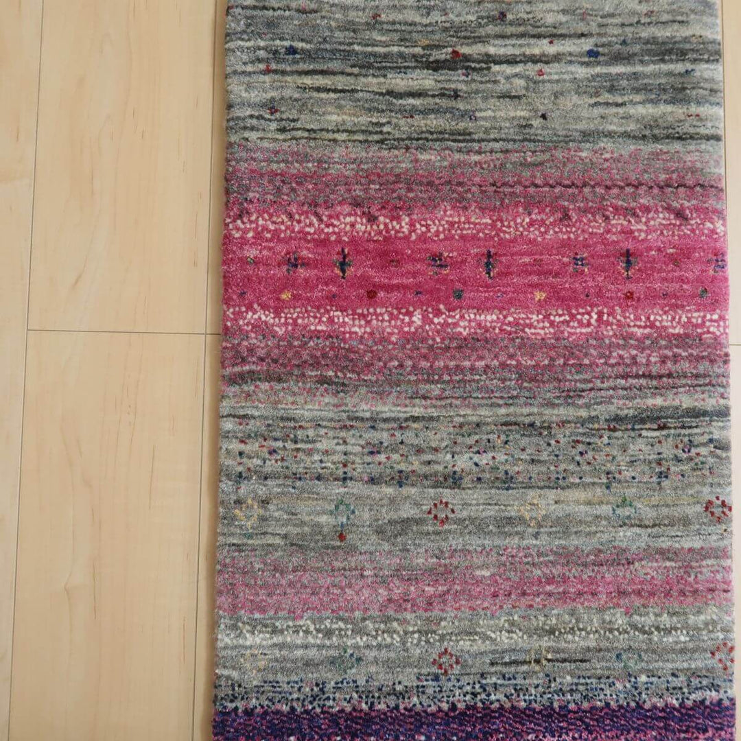 【セミオーダー受付中】  サイズ変更OK　カラー変更OK イラン　シラーズ産　ギャッベ 　（hr-11082）