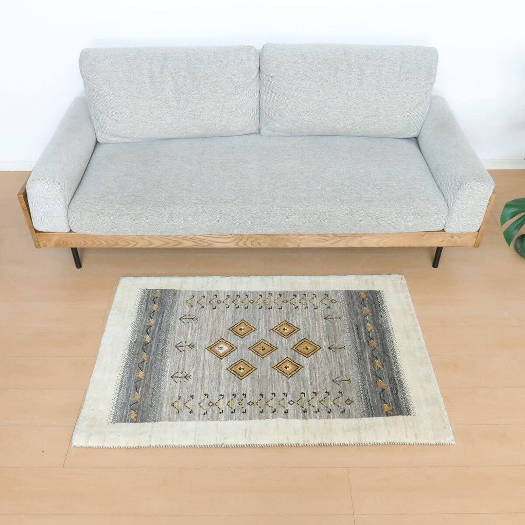 【オーダーメイド受付中】イラン　シラーズ産　ギャッベ 　（hs-11140）