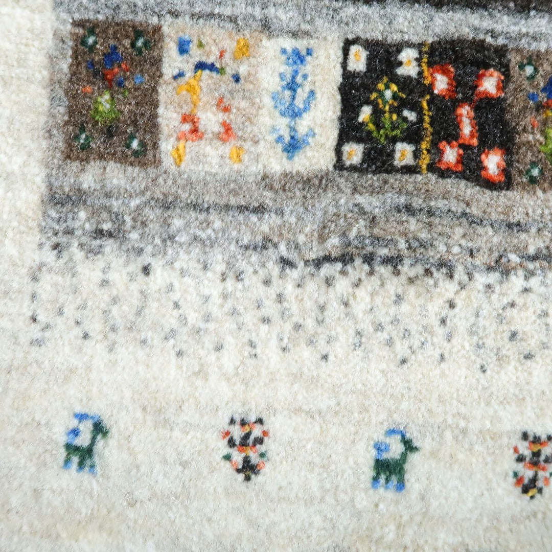 【オーダーメイド受付中】イラン　シラーズ産　ギャッベ 　（hs-11147）