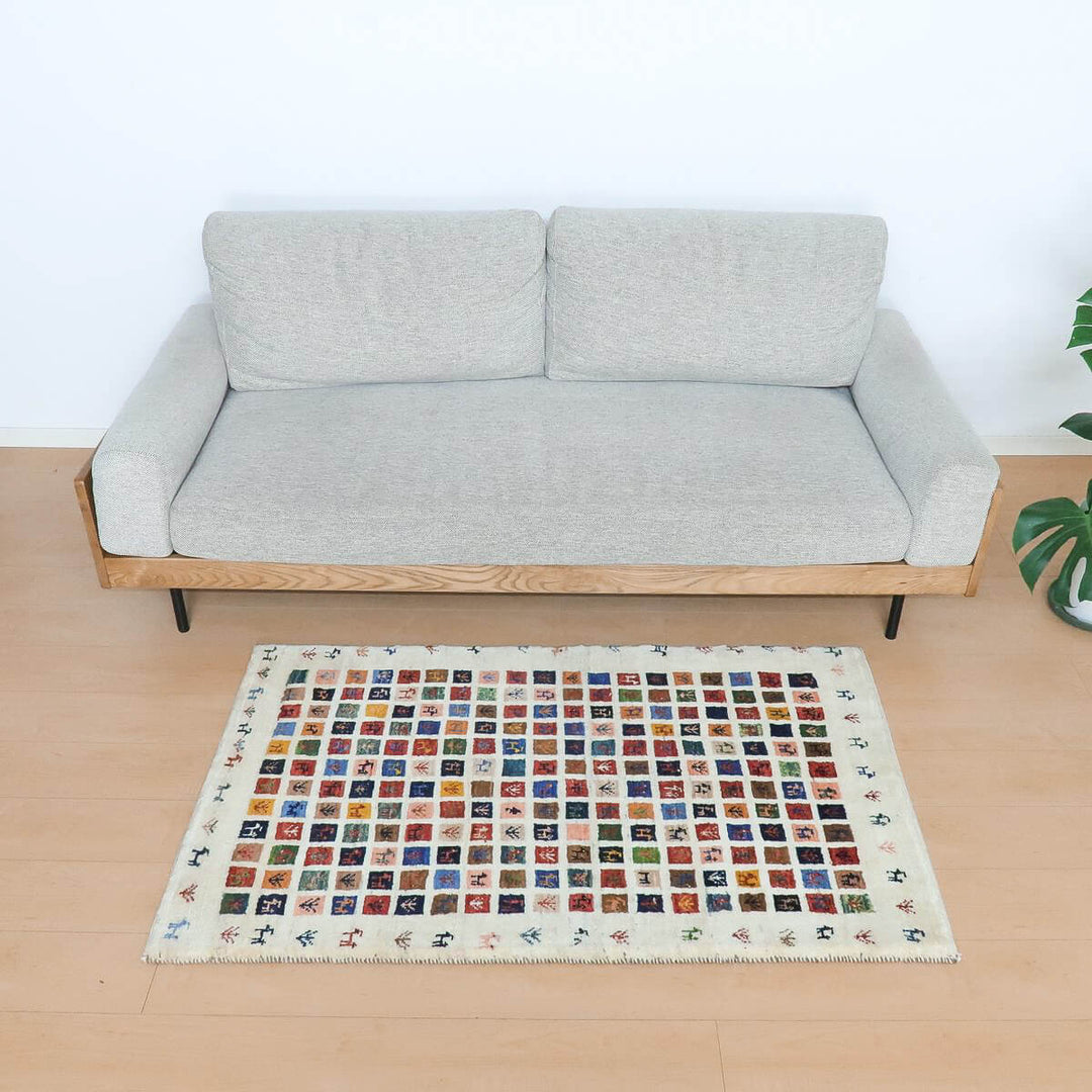 【オーダーメイド受付中】イラン　シラーズ産　ギャッベ 　（hs-11150）