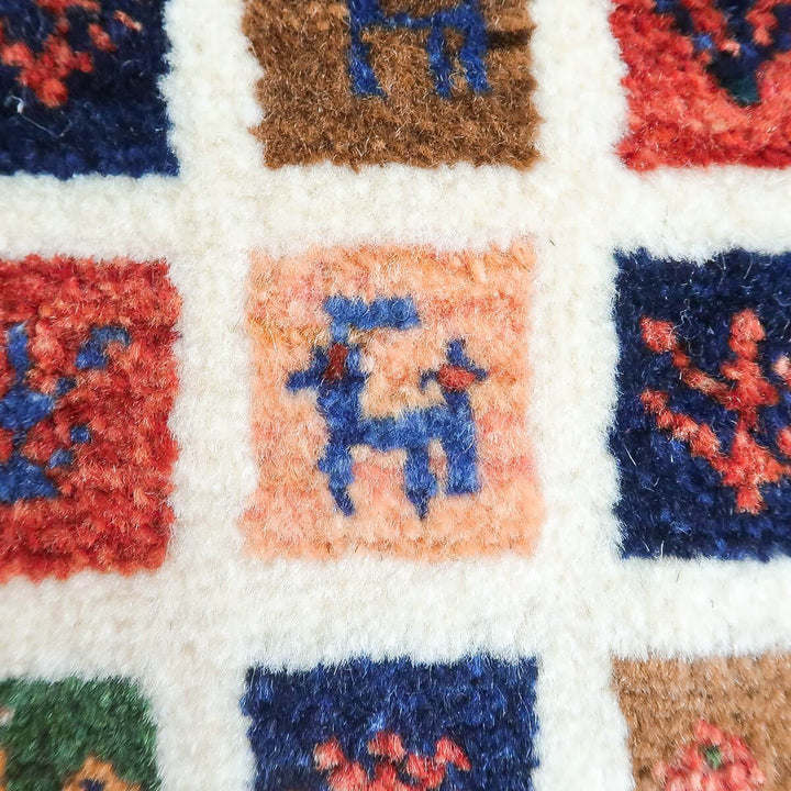 【オーダーメイド受付中】イラン　シラーズ産　ギャッベ 　（hs-11150）