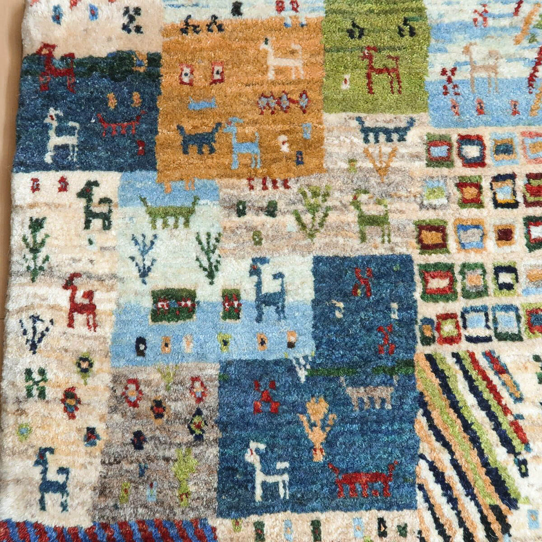 【オーダーメイド受付中】イラン　シラーズ産　ギャッベ 　（hs-11152）