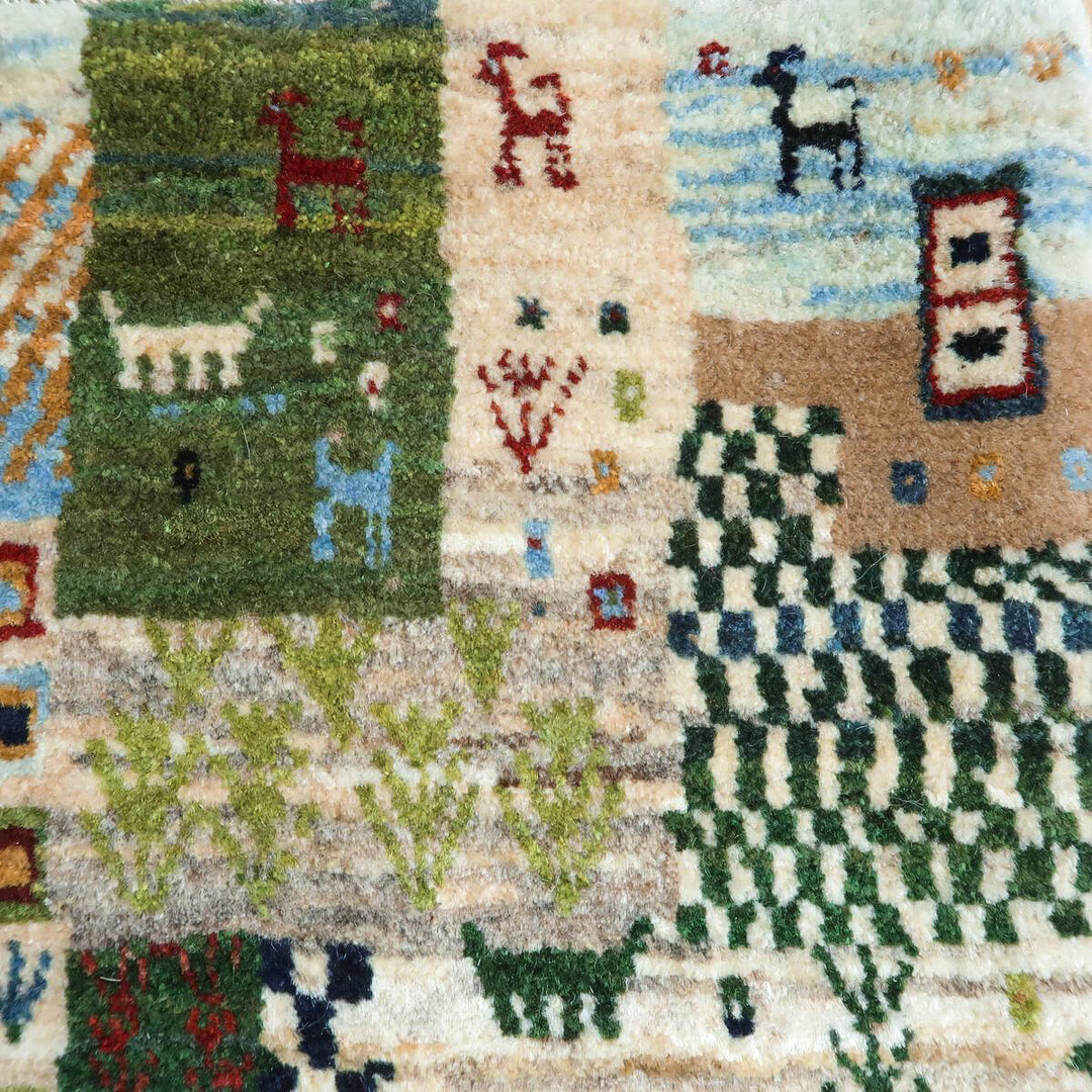 【オーダーメイド受付中】イラン　シラーズ産　ギャッベ 　（hs-11152）