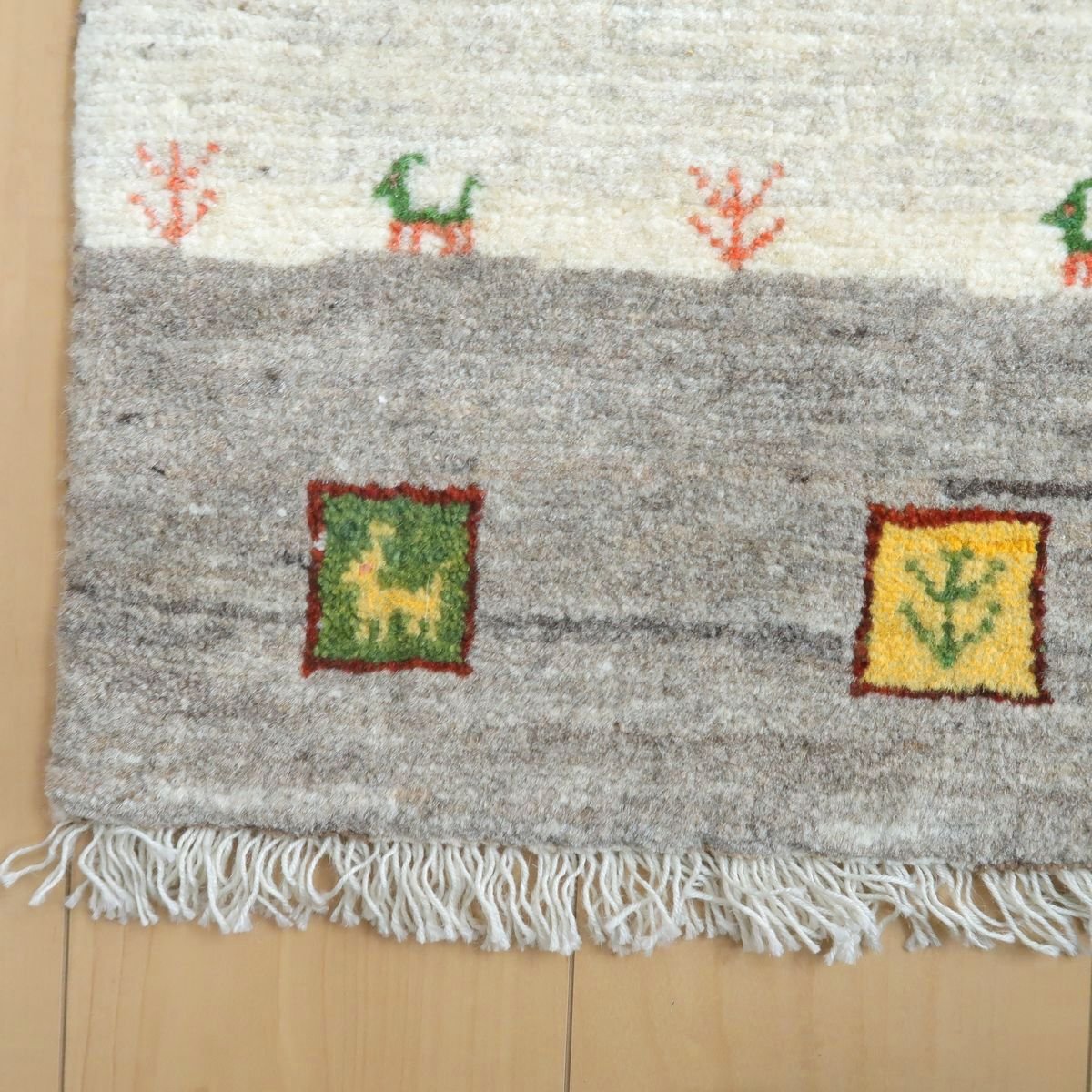 さらにお値下げ中　【美品】ギャッベ　カシュクリ　一点もの さらにお値下げ中 【美品】ギャッベ カシュクリ 一点もの 楽天