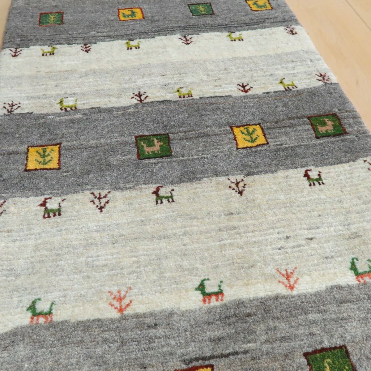 さらにお値下げ中　【美品】ギャッベ　カシュクリ　一点もの さらにお値下げ中 【美品】ギャッベ カシュクリ 一点もの 楽天