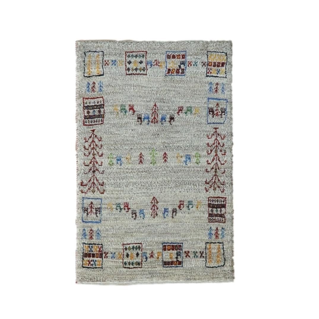 【オーダーメイド受付中】イラン　シラーズ産　ギャッベ 　（hss-11049）