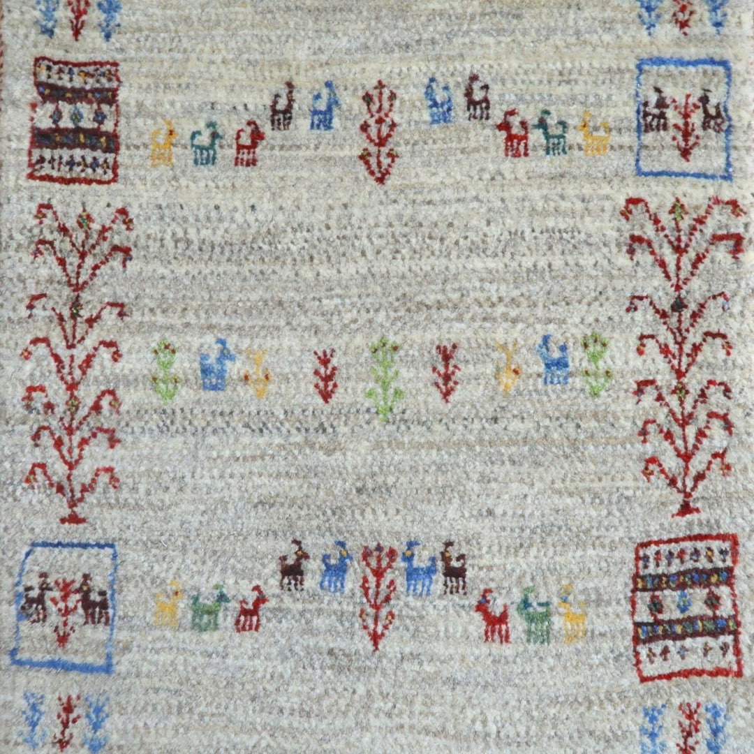 【オーダーメイド受付中】イラン　シラーズ産　ギャッベ 　（hss-11049）