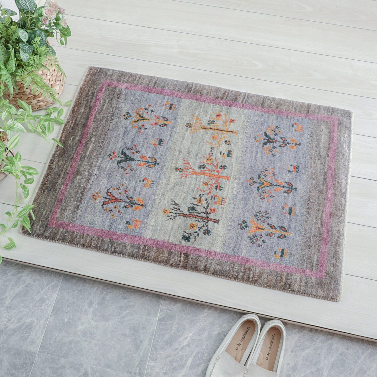 76×51cm　 ペルシャ絨毯 手織りギャッベ アマレ族 ギャベ 76×51cm 【ペルシャ絨毯 手織りギャッベ】アマレ族ギャッベ ギャベ