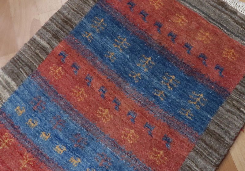 【オーダーメイド受付中】イラン　シラーズ産　ギャッベ 　（hss-2858）