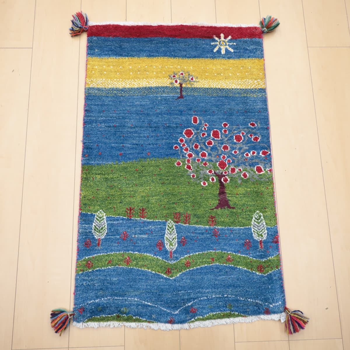 オリエンタルムーン商品一覧｜ペルシャ絨毯・ギャッベ通販 – ギャッベ