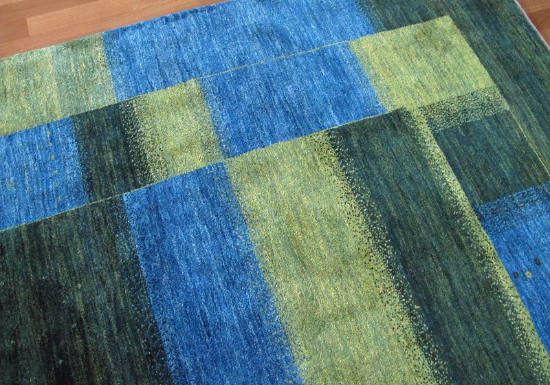 【セミオーダー受付中】  サイズ変更OK　カラー変更OK イラン　シラーズ産　ギャッベ 　（hx-19993）