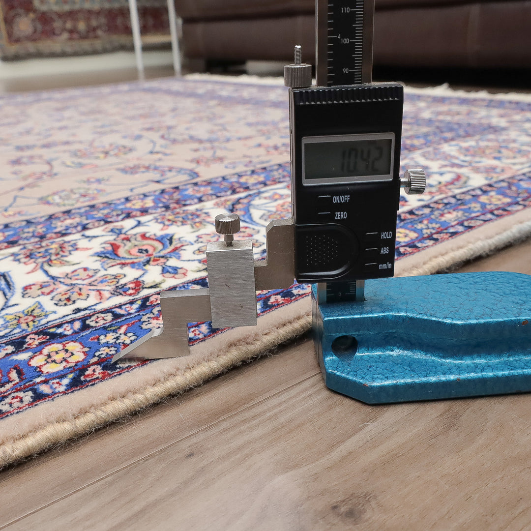 イラン製 ペルシャデザイン カーペット｜花唐草文様 ベージュ 機械織り 高密度（S-13275）