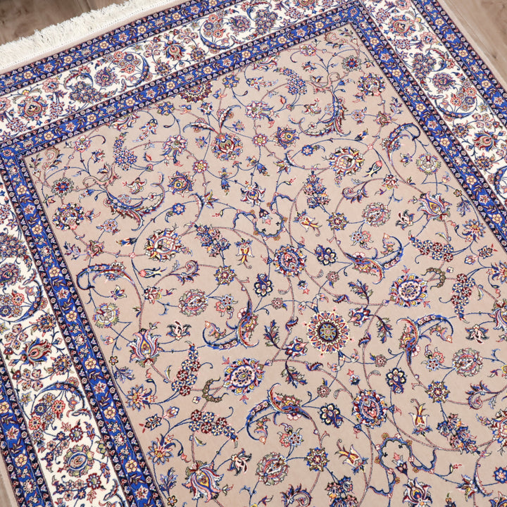 イラン製 ペルシャデザイン カーペット｜花唐草文様 ベージュ 機械織り 高密度（S-13275）