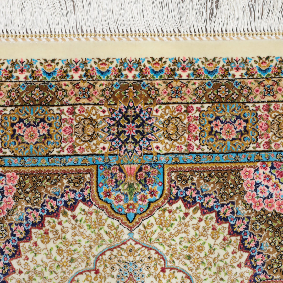 LUMINA モダールアートコレクション｜円形メダリオン柄 ベージュ×ターコイズ｜90×60cm（S-13353）
