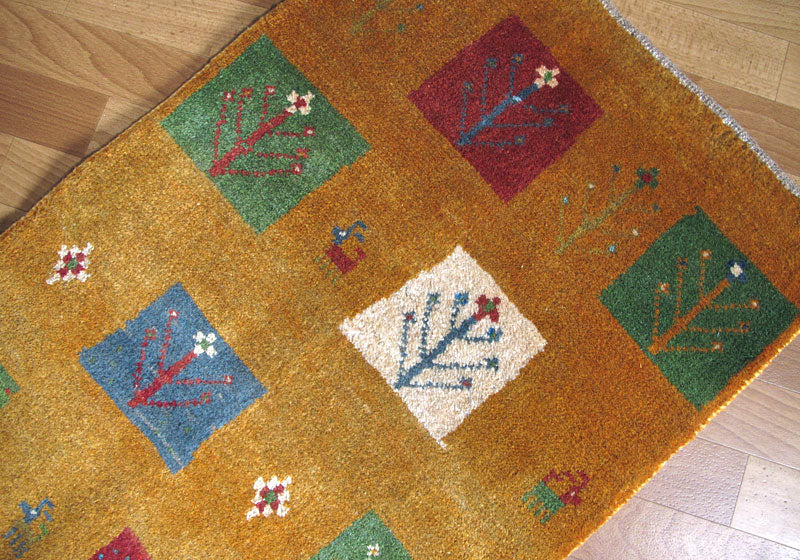 ギャッベ,ラグ,85×60cm,アマレ,ゾランヴァリ,手織り,ウール絨毯