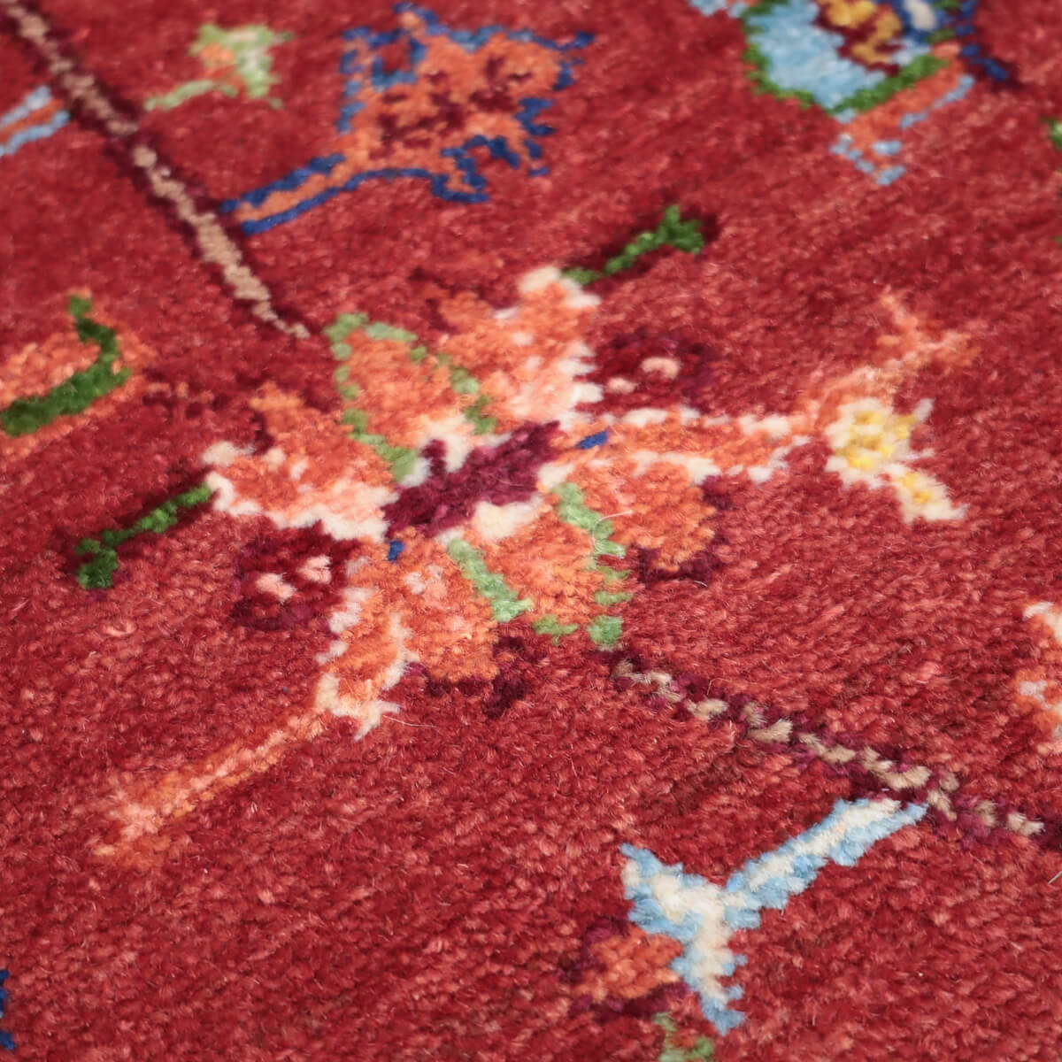 手織りペルシャ絨毯　新品　ギャッベ　リズバフ　168cm × 113cm 手織りペルシャ絨毯 新品 ギャッベ リズバフ 168cm × 113cm ラグ